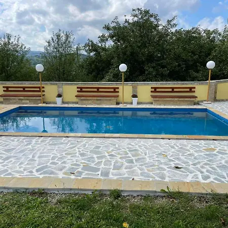 Domacinstvo Ilici ,gunjaci Apartmán