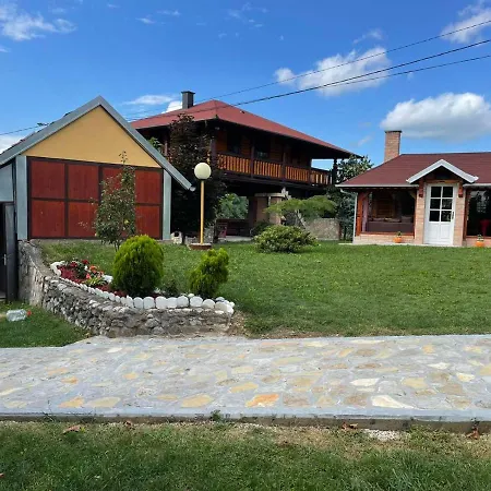 Domacinstvo Ilici ,gunjaci