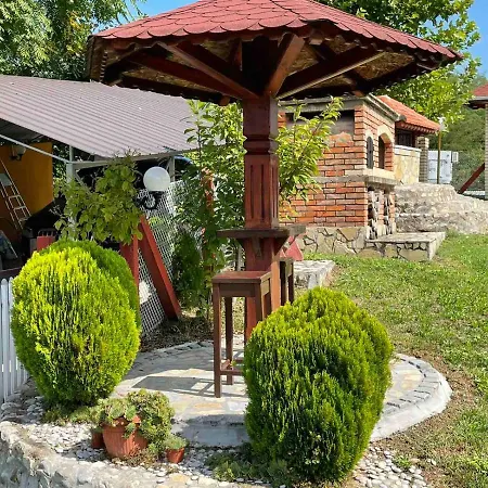 Domacinstvo Ilici ,gunjaci Apartmán Valjevo