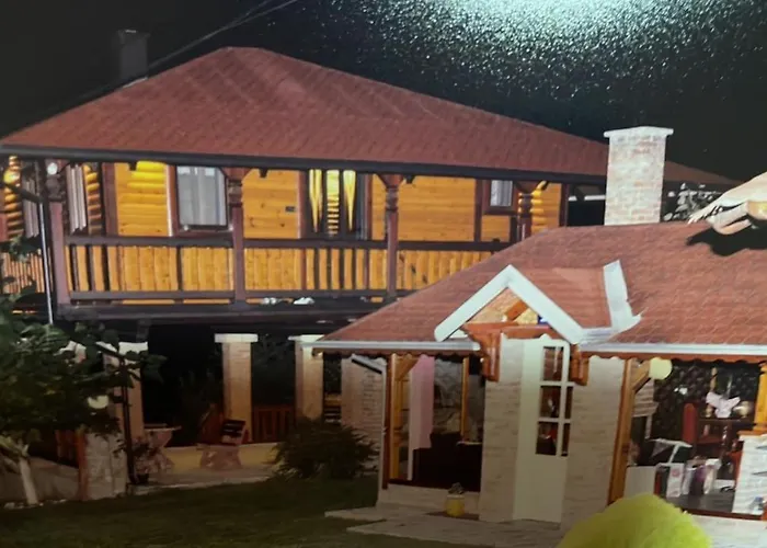 Apartment Domacinstvo Ilici ,gunjaci