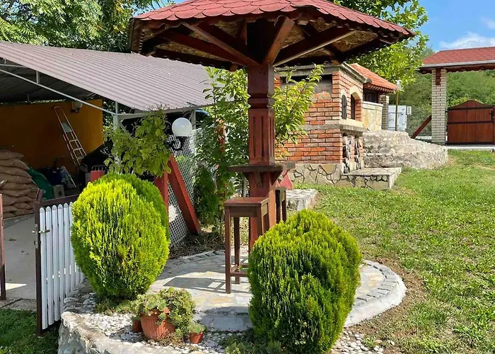 Domacinstvo Ilici ,gunjaci Apartment Valjevo